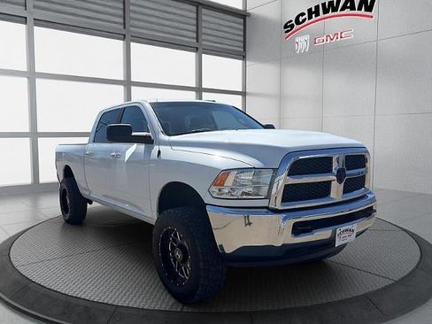 Used 2015 RAM 2500 SLT AWD/4WD image 2