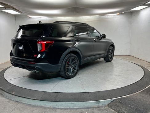 Used 2023 Ford Explorer ST w/ Equipment Group 401A image 5