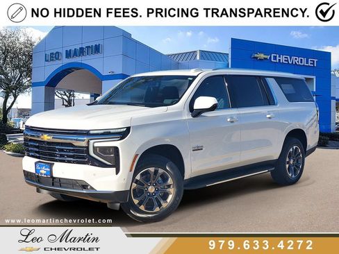 New 2026 Chevrolet Suburban LT w/ Comfort Package RWD image 1
