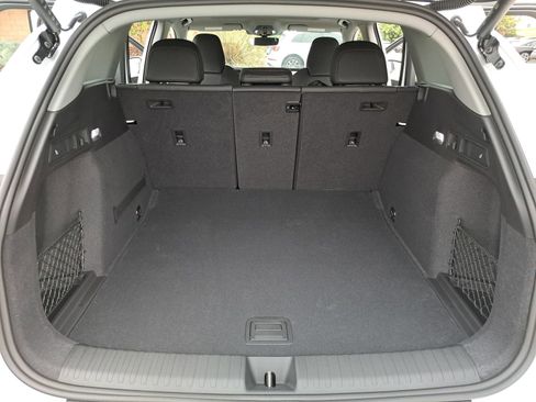 New 2025 Audi Q6 e-tron Premium Plus image 12