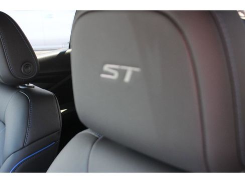 New 2026 Buick Envista Sport Touring w/ Convenience I Package FWD image 3