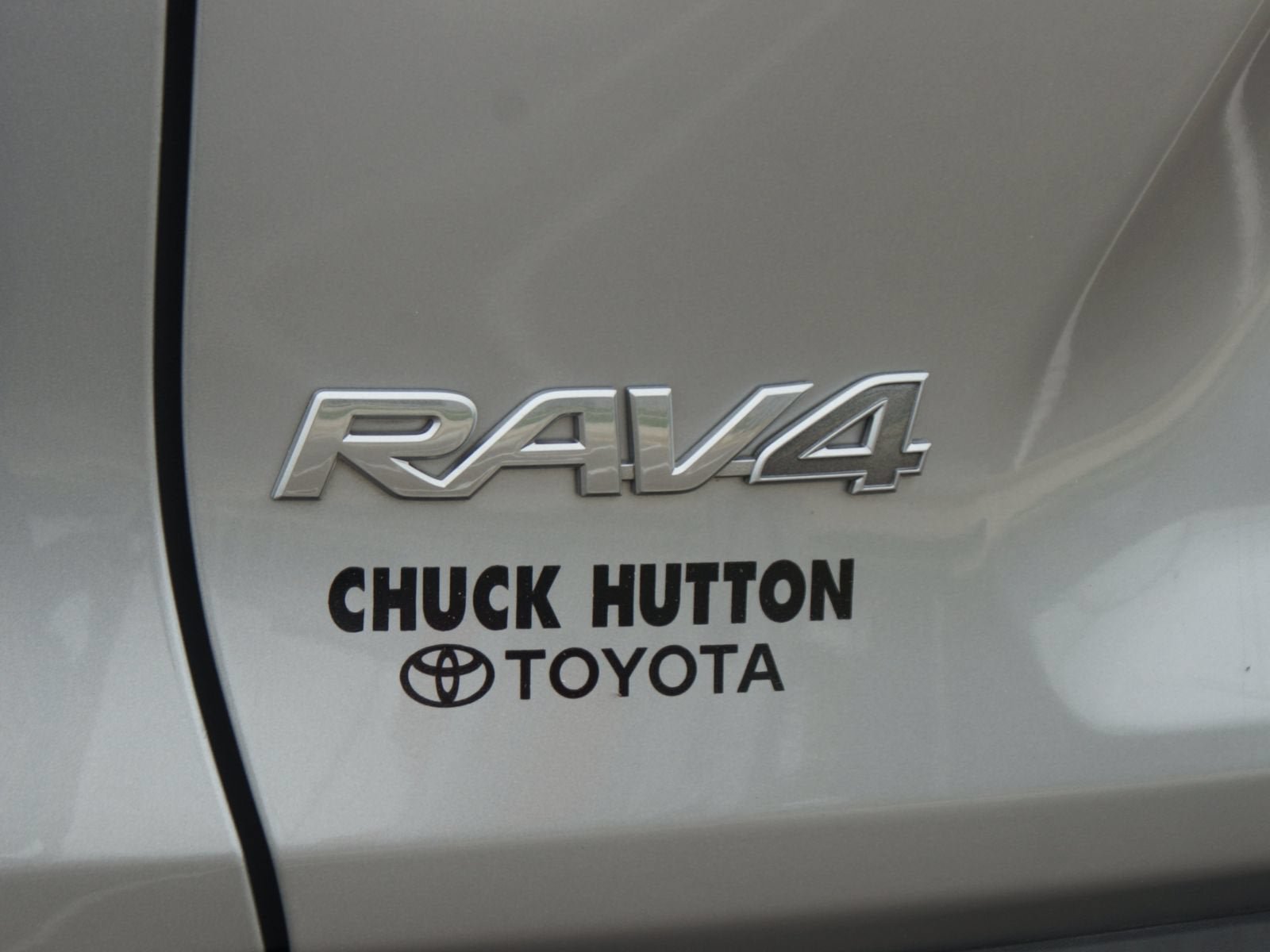 Used 2025 Toyota RAV4 XLE AWD/4WD image 17