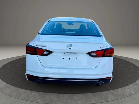 Used 2020 Nissan Altima 2.5 SR FWD image 5