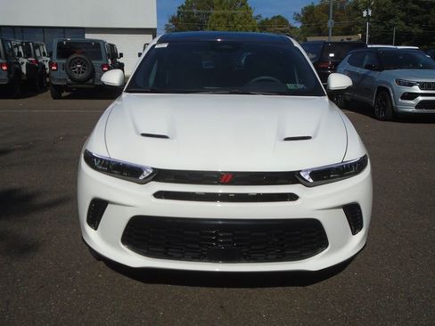 Certified 2024 Dodge Hornet GT Plus image 5