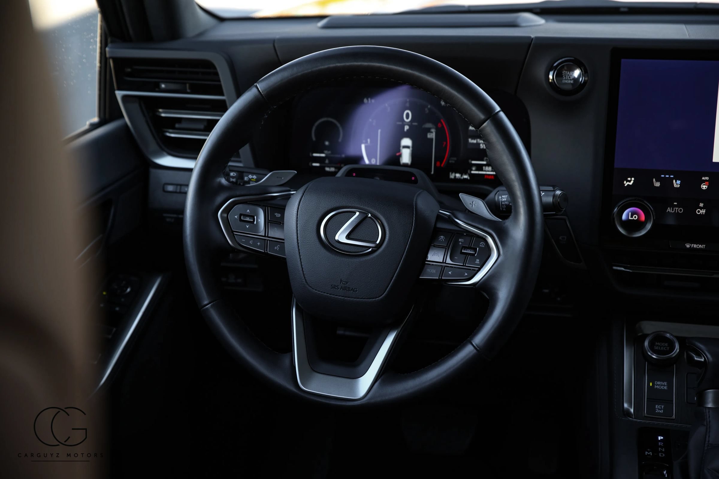 Used 2025 Lexus GX 550 w/ Accessory Package (Z1) AWD/4WD image 12
