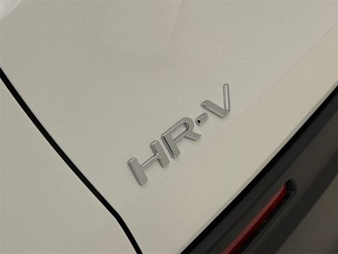 New 2026 Honda HR-V LX image 11