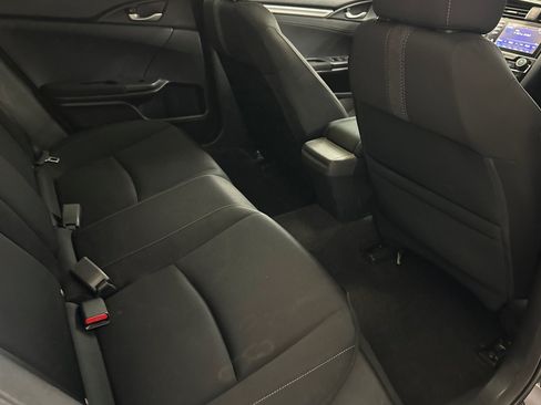 Used 2019 Honda Civic EX image 29