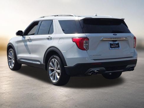 Used 2023 Ford Explorer Platinum w/ Technology Package AWD/4WD image 20