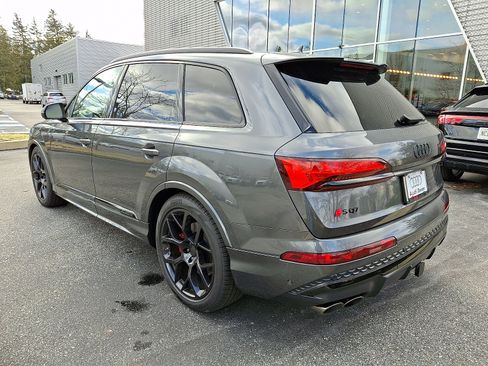 New 2026 Audi SQ7 Premium Plus image 3