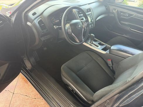 Used 2015 Nissan Altima 2.5 S w/ Power Driver Seat Package FWD image 7