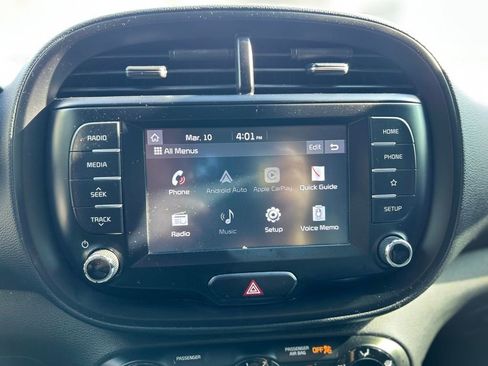 Used 2020 Kia Soul LX image 14