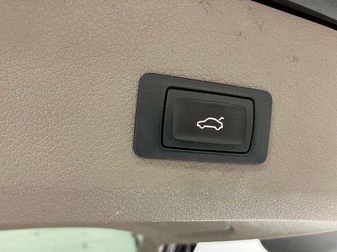 Used 2015 Audi Q7 3.0T Premium Plus w/ Premium Plus Package image 43