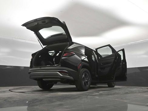New 2026 Hyundai Tucson Blue SE FWD image 47