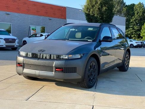 New 2025 Hyundai Ioniq 5 XRT image 3