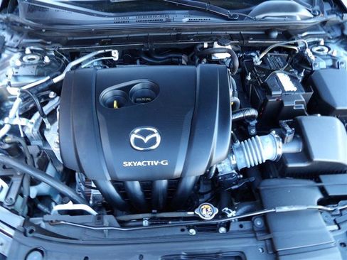 Used 2022 MAZDA MAZDA3 s image 23