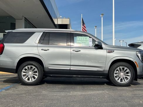 New 2026 GMC Yukon Denali image 4