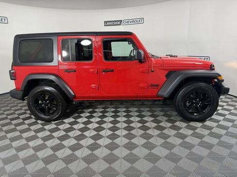 Used 2022 Jeep Wrangler Unlimited Sport image 7
