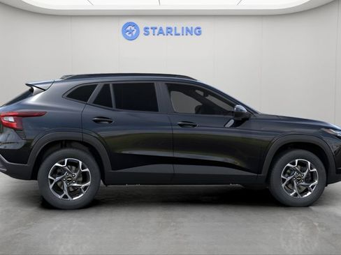 New 2026 Chevrolet Trax LT image 5