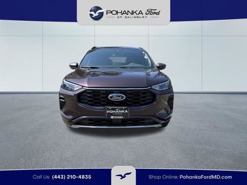 Used 2023 Ford Escape ST-Line w/ Equipment Group 301A FWD image 3