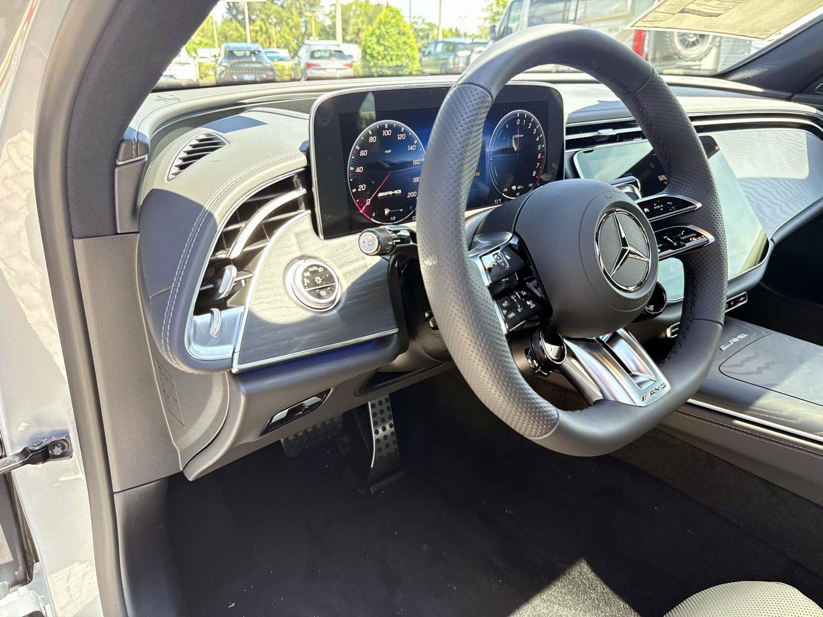 New 2027 Mercedes-Benz E 53 AMG e 4MATIC Sedan image 19