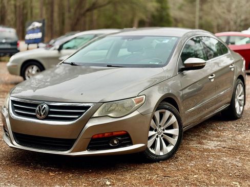 Used 2010 Volkswagen CC Sport image 1