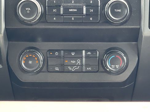 Used 2021 Ford F350 XLT AWD/4WD image 29