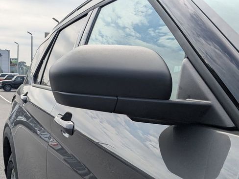 New 2026 Ford Explorer Active image 11