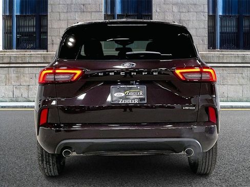 Certified 2023 Ford Escape ST-Line w/ Tech Pack #1 image 4