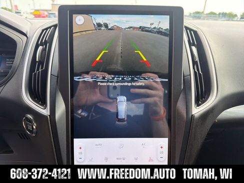 Used 2024 Ford Edge SEL AWD/4WD image 19