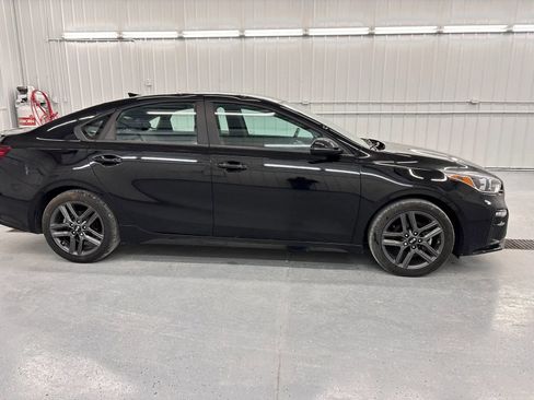 Used 2021 Kia Forte GT-Line FWD image 11