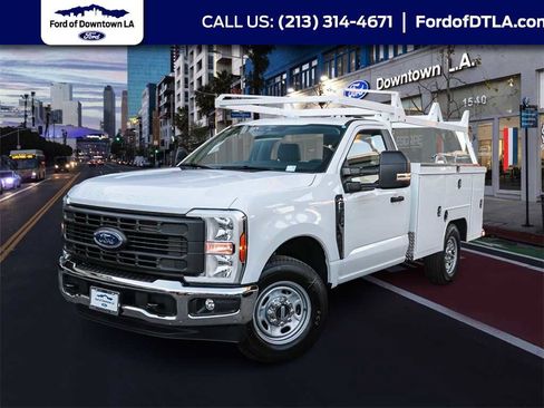 New 2026 Ford F250 XL w/ XL Chrome Package image 1