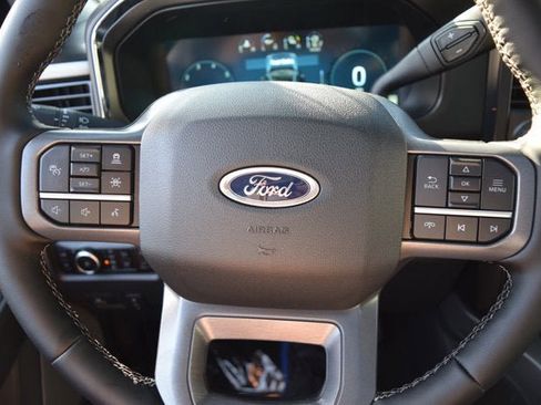 New 2026 Ford F350 Lariat w/ Black Appearance Package image 8