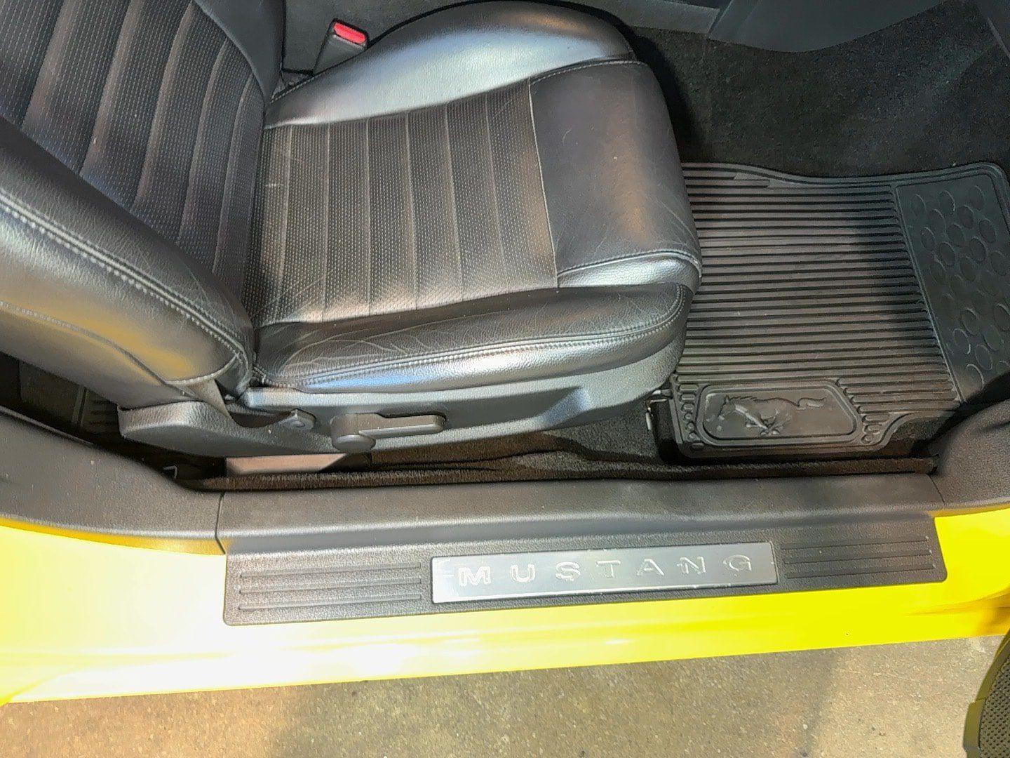 Used 2006 Ford Mustang GT Premium RWD image 63