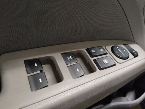 Used 2020 Hyundai Elantra SEL w/ Winter Weather Package FWD image 27