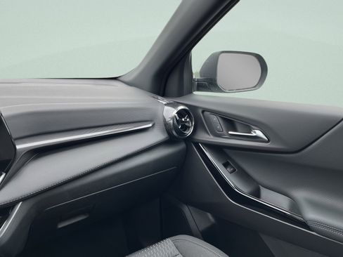 New 2026 Chevrolet Equinox LT image 9