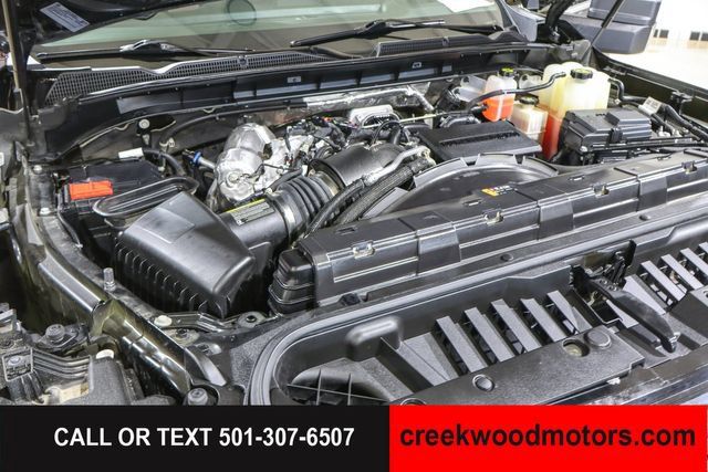 Used 2024 GMC Sierra 2500 Denali Ultimate AWD/4WD image 18