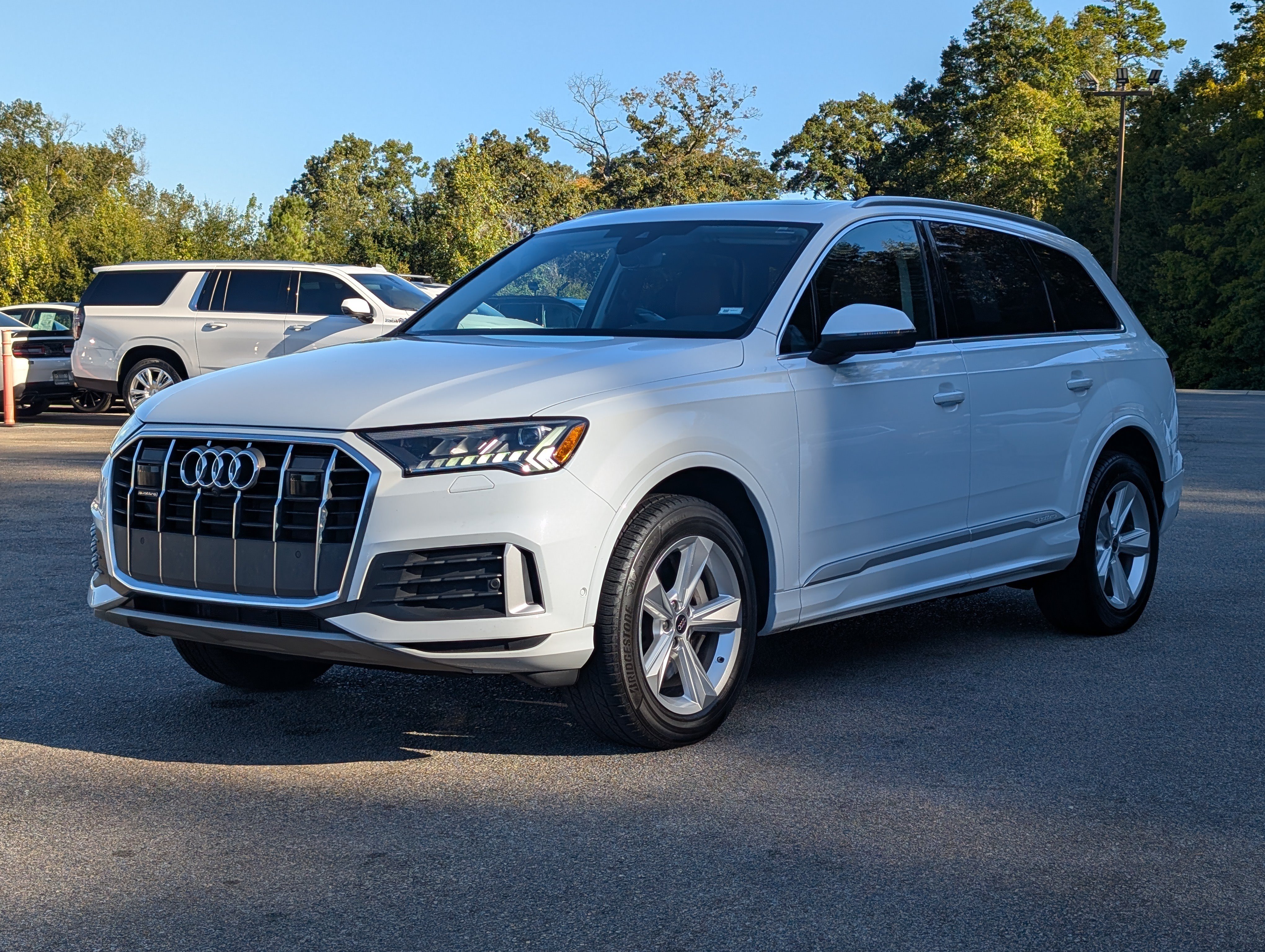 Used 2023 Audi Q7 2.0T Premium Plus w/ Premium Plus Package AWD/4WD image 5