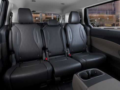 New 2026 Kia Carnival EX FWD image 16