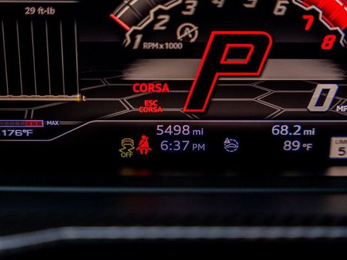 Used 2020 Lamborghini Urus image 46