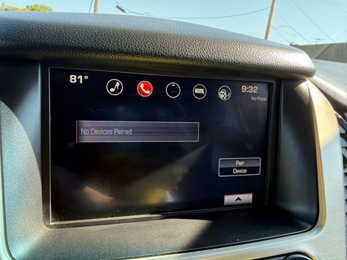 Used 2016 GMC Yukon XL Denali w/ Open Road Package AWD/4WD image 14