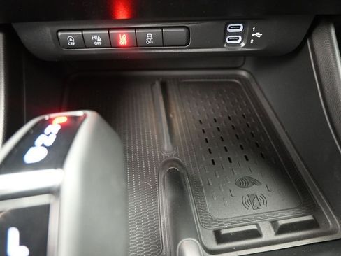 New 2026 Dodge Charger R/T AWD/4WD image 4