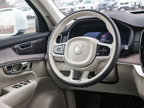 New 2026 Volvo XC90 T8 Ultra w/ Protection Package Premier image 25