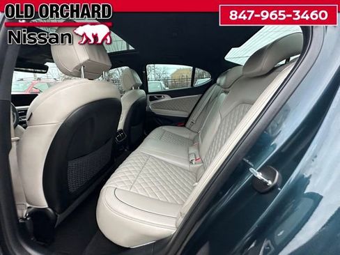 Used 2023 Genesis G70 3.3T w/ Sport Prestige Package image 16