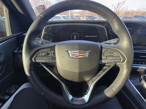 Used 2022 Cadillac Escalade ESV Sport w/ Touring Package image 19