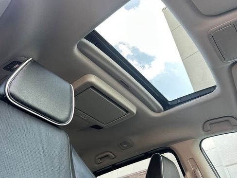 New 2026 Honda Odyssey Elite image 19