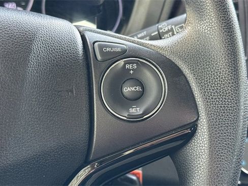 Used 2020 Honda HR-V LX image 29