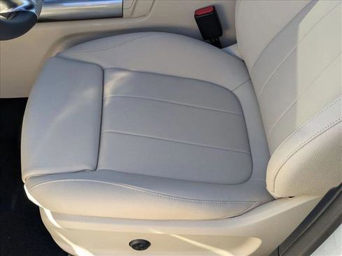 New 2026 Mercedes-Benz GLA 250 4MATIC image 4