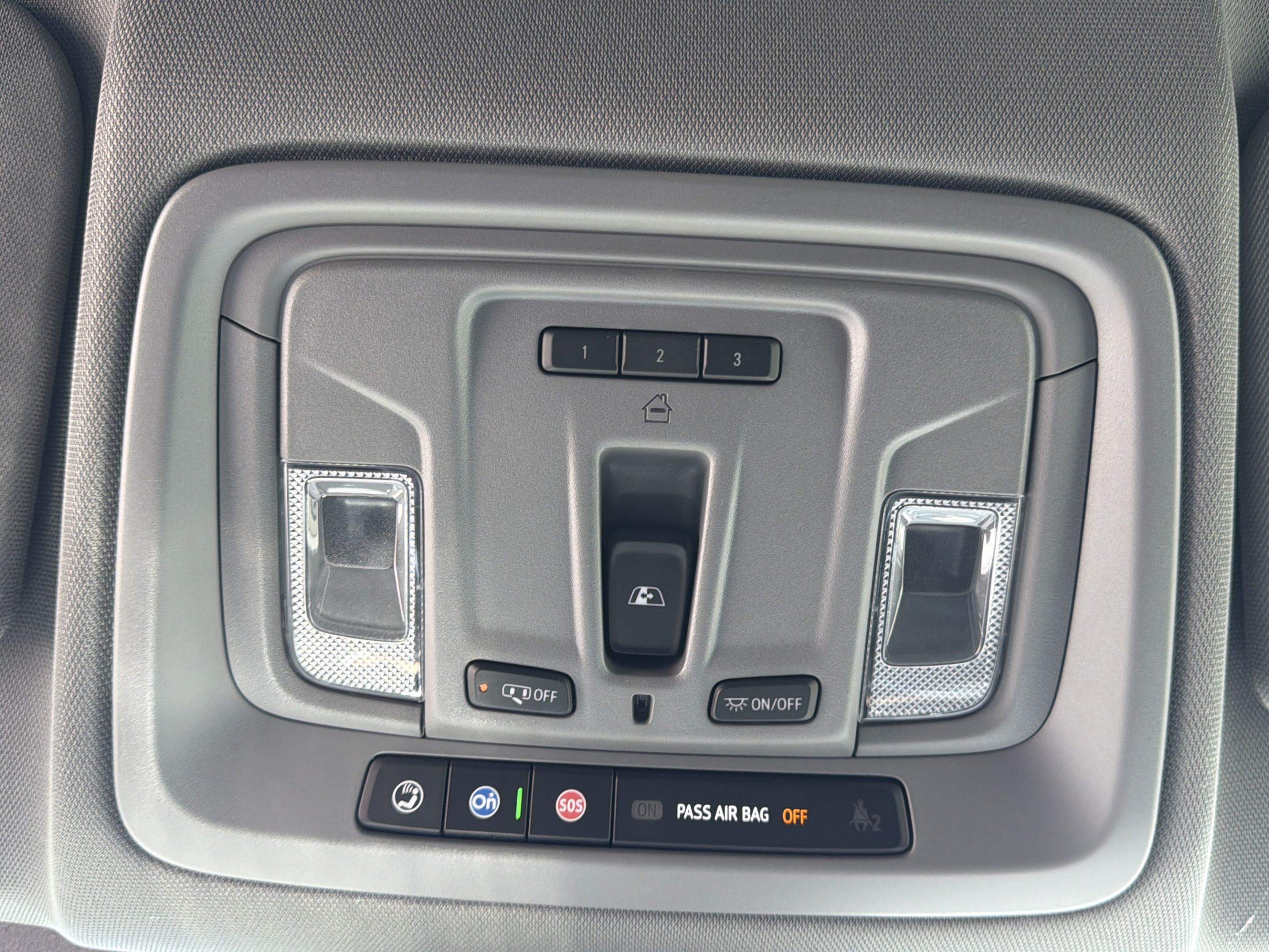 Used 2025 Chevrolet Silverado 1500 LT Trail Boss w/ Convenience Package II AWD/4WD image 14