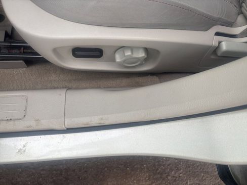 Used 2011 Ford Taurus SEL w/ 201A Rapid Spec Order Code image 24