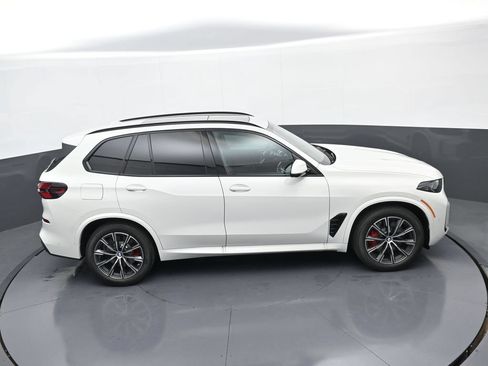 New 2026 BMW X5 xDrive50e w/ M Sport Package AWD/4WD image 37